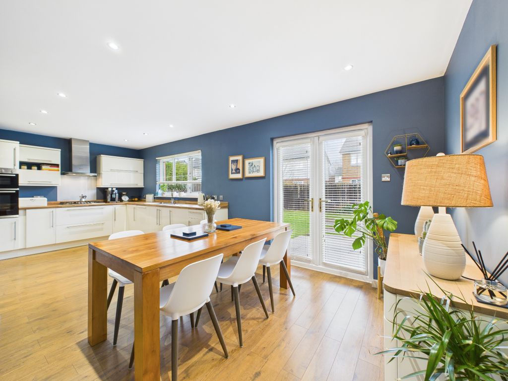 Property photo 3 of 29