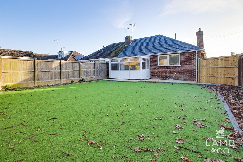 Property photo 3 of 19