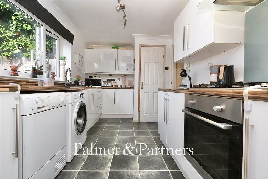Property photo 2 of 19 Picture No. 07