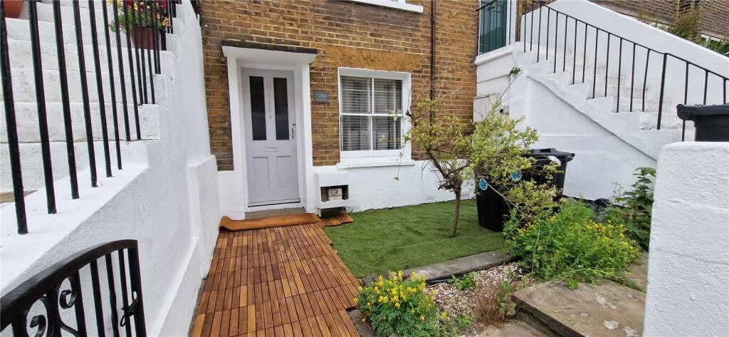Property photo 1 of 11