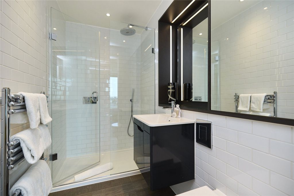 Property photo 2 of 7 Picture No. 01