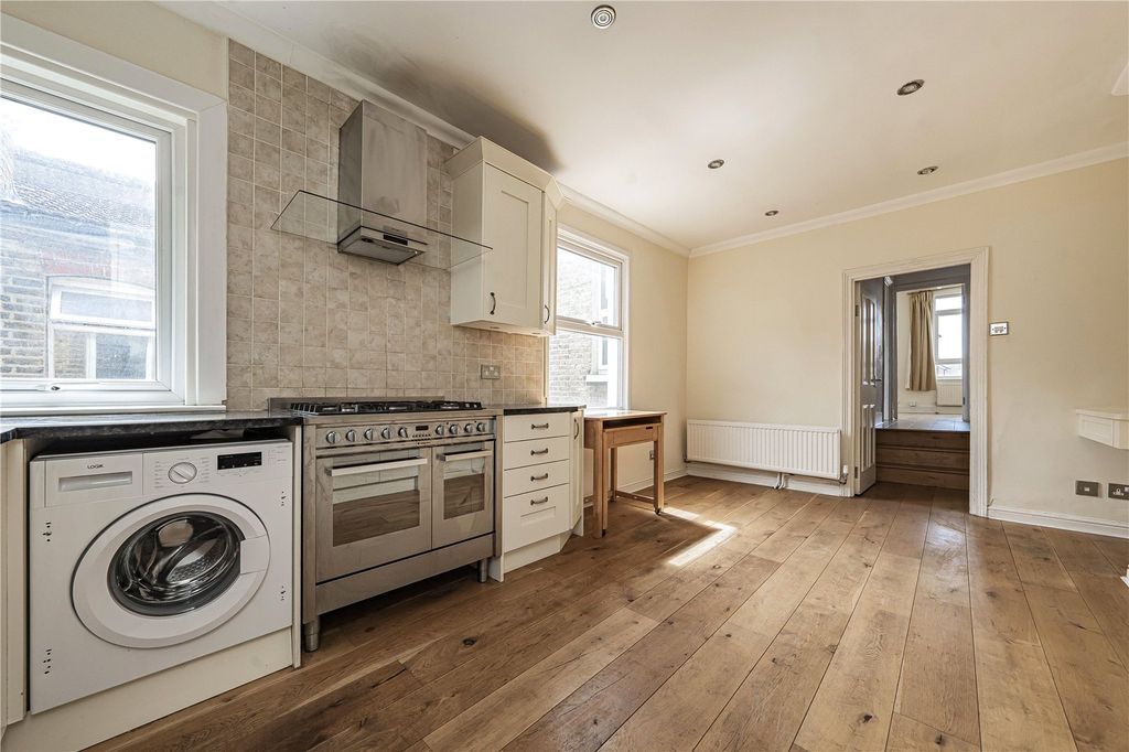 Property photo 3 of 17 Picture No. 03