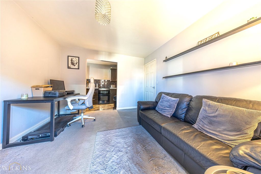 Property photo 3 of 20 Picture No. 08