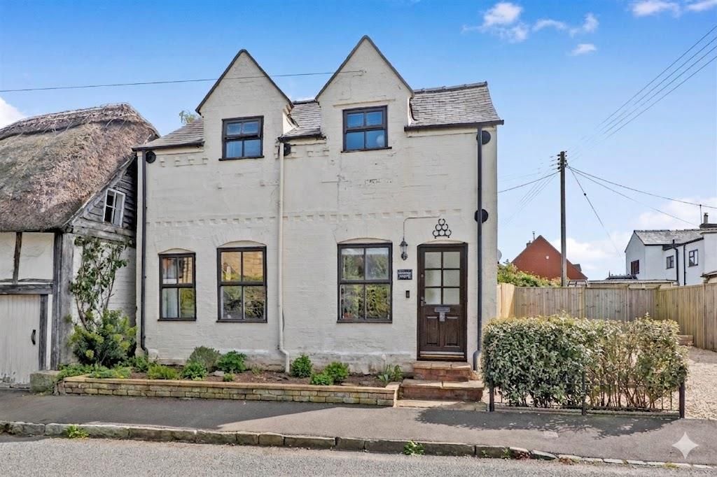 Property photo 1 of 10