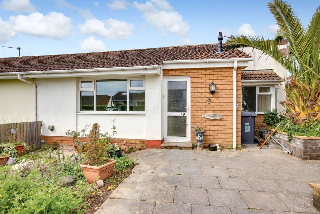 Property photo 1 of 12 Img_1366-Img_1368