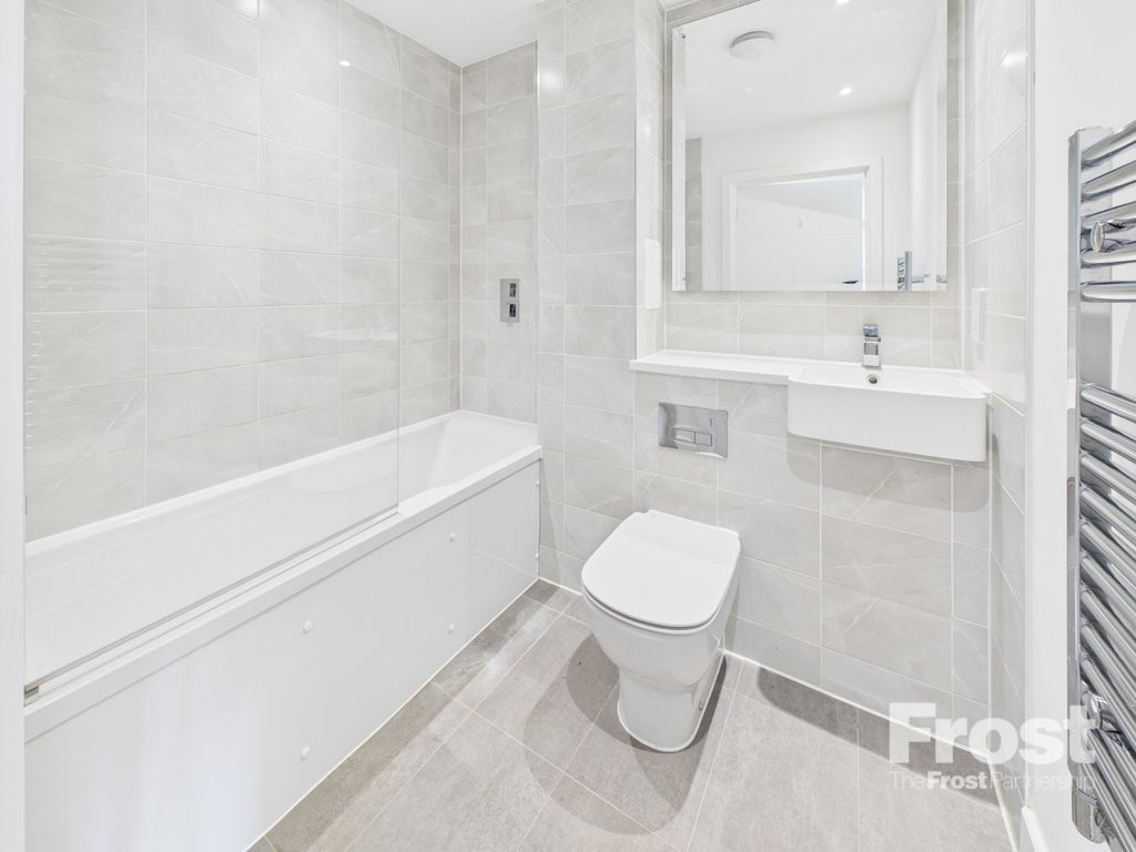 Property photo 3 of 7 Picture No. 09