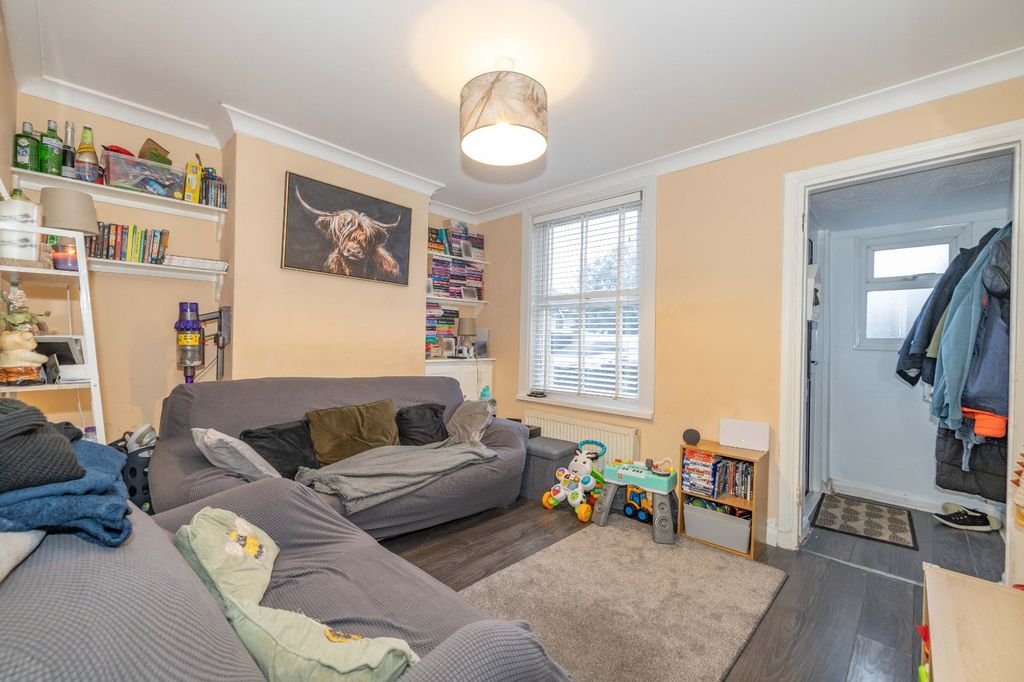 Property photo 3 of 13 Picture 3