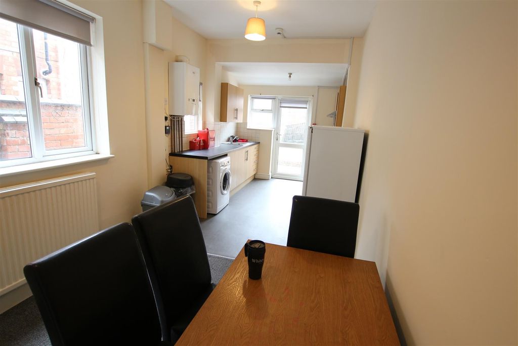 Property photo 3 of 6 Img_7956.Jpg