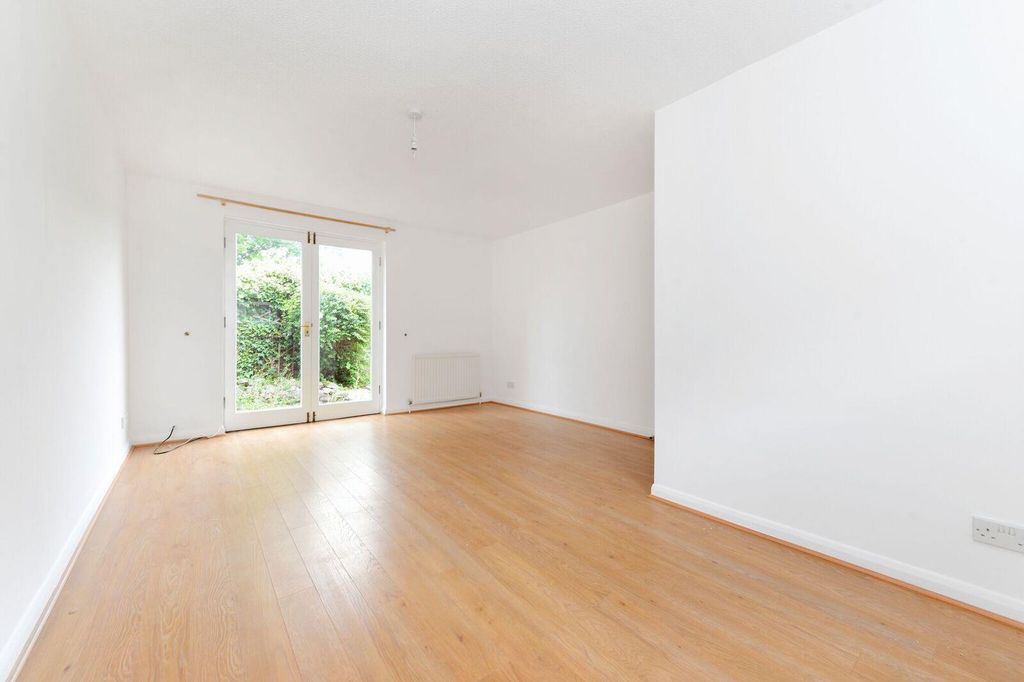 Property photo 1 of 9 Helliwell &amp; Co.