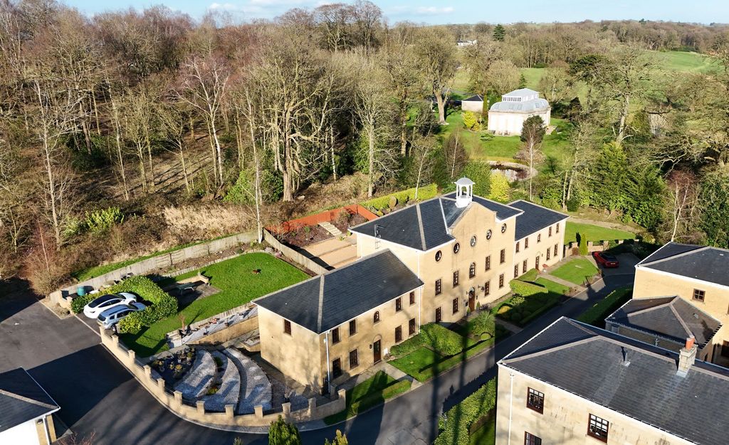 Property photo 1 of 29