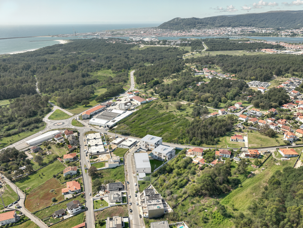 Property photo 2 of 28