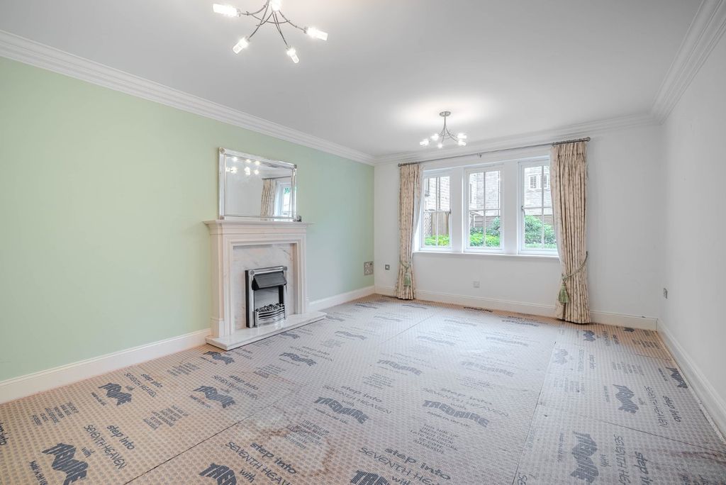 Property photo 3 of 13 Picture No. 11