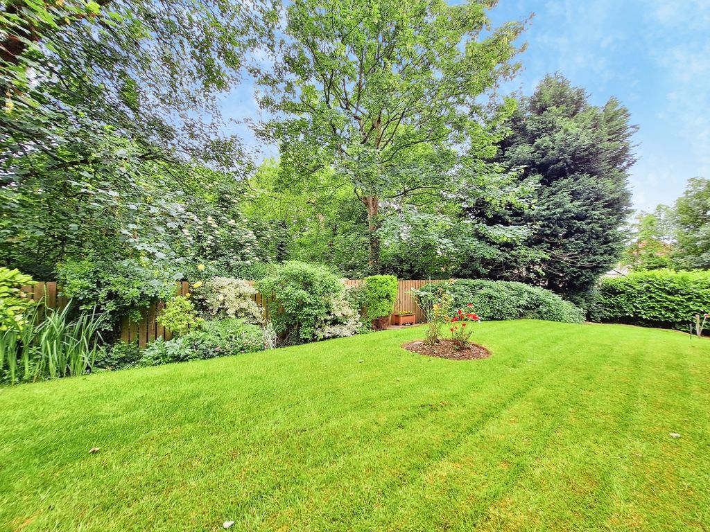 Property photo 2 of 20 Pbox-Img.Jpg
