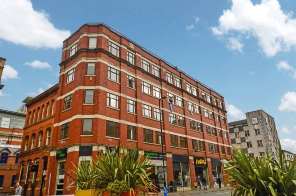 Property photo 2 of 16