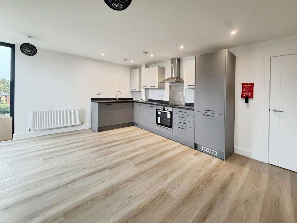 Property photo 2 of 7 Pbox-Img.Jpg