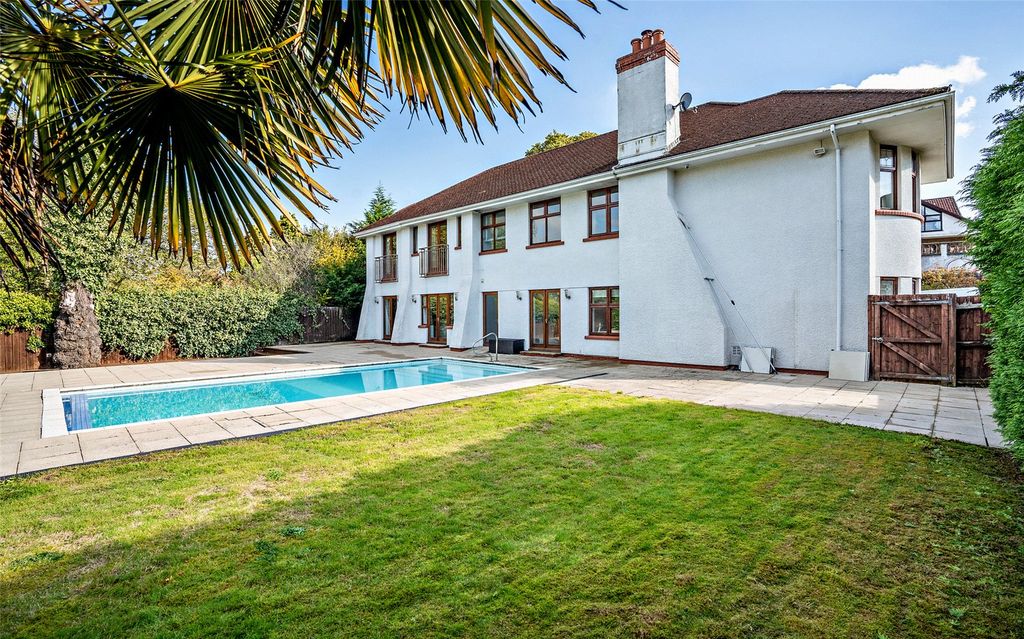 Property photo 2 of 25 Picture No. 04