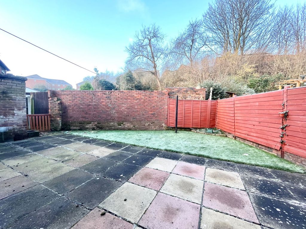 Property photo 2 of 13