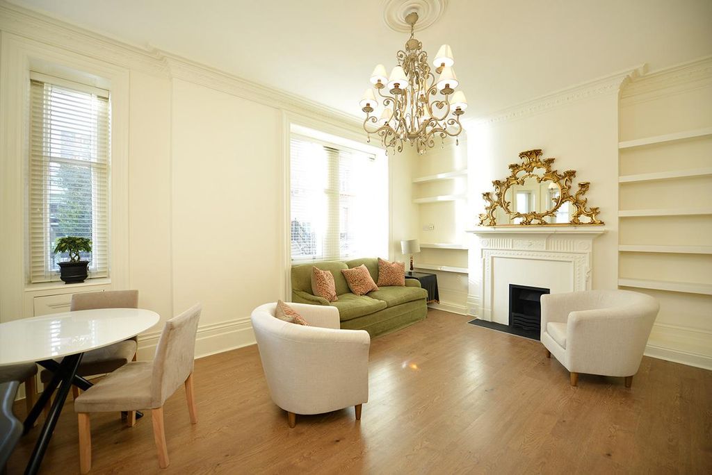 Property photo 3 of 14 3A St Albans Mansions Good Web (7).Jpg