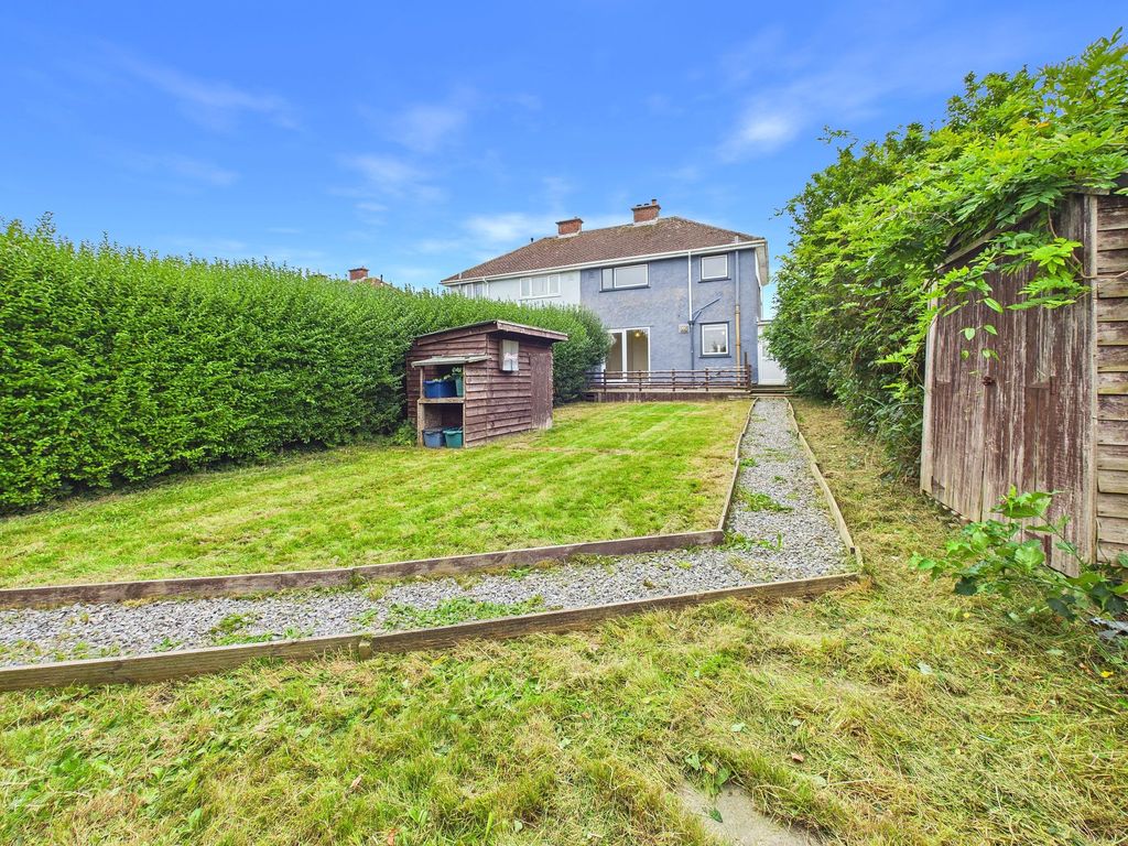Property photo 2 of 23