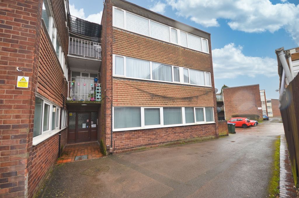 Property photo 1 of 16