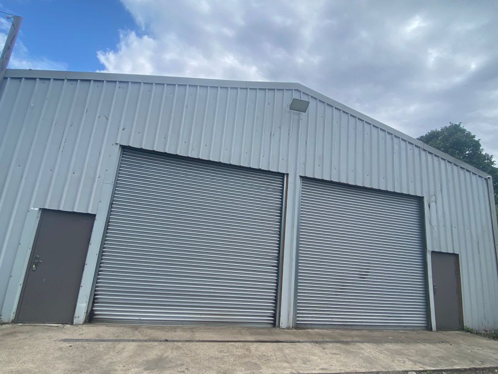 Property photo 1 of 5