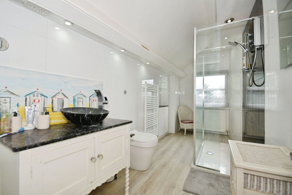 Additional image 11 of 3 bed flat for saleManchester Road, Buxton SK17