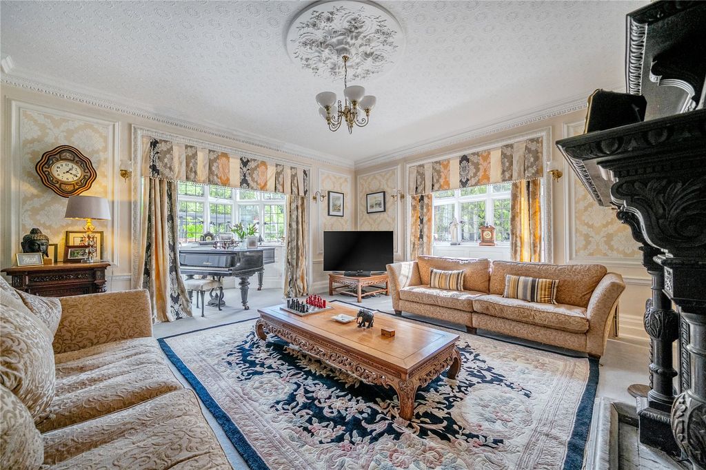 Property photo 3 of 37 Reception Room