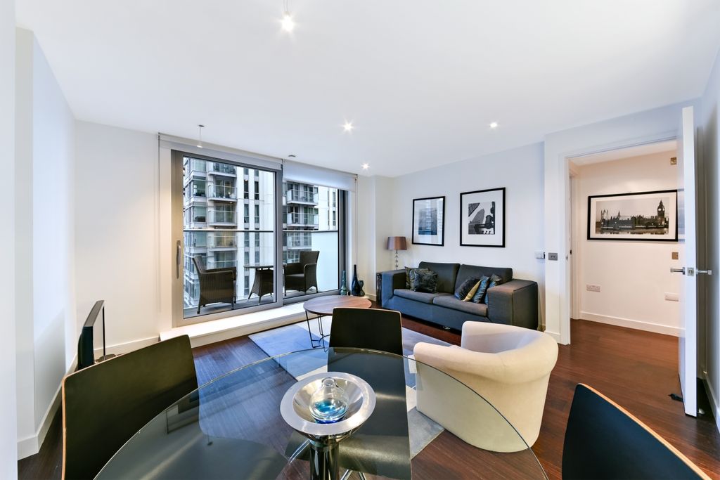 Property photo 1 of 11 Living Area