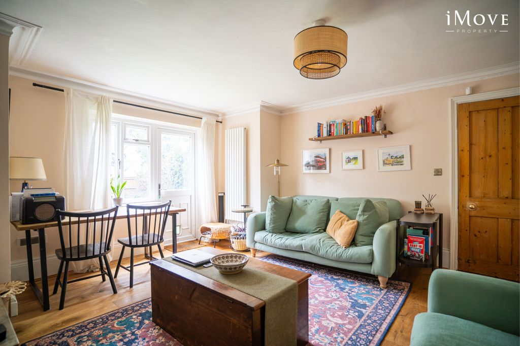 Property photo 2 of 22