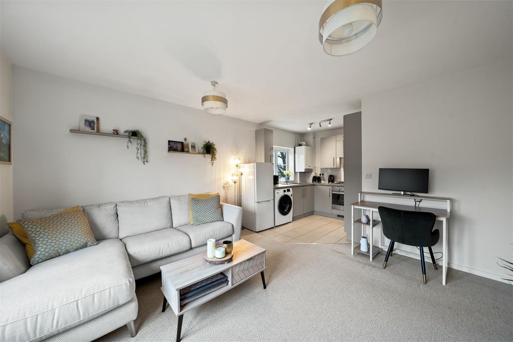 Property photo 3 of 13 Dsc02411.Jpg