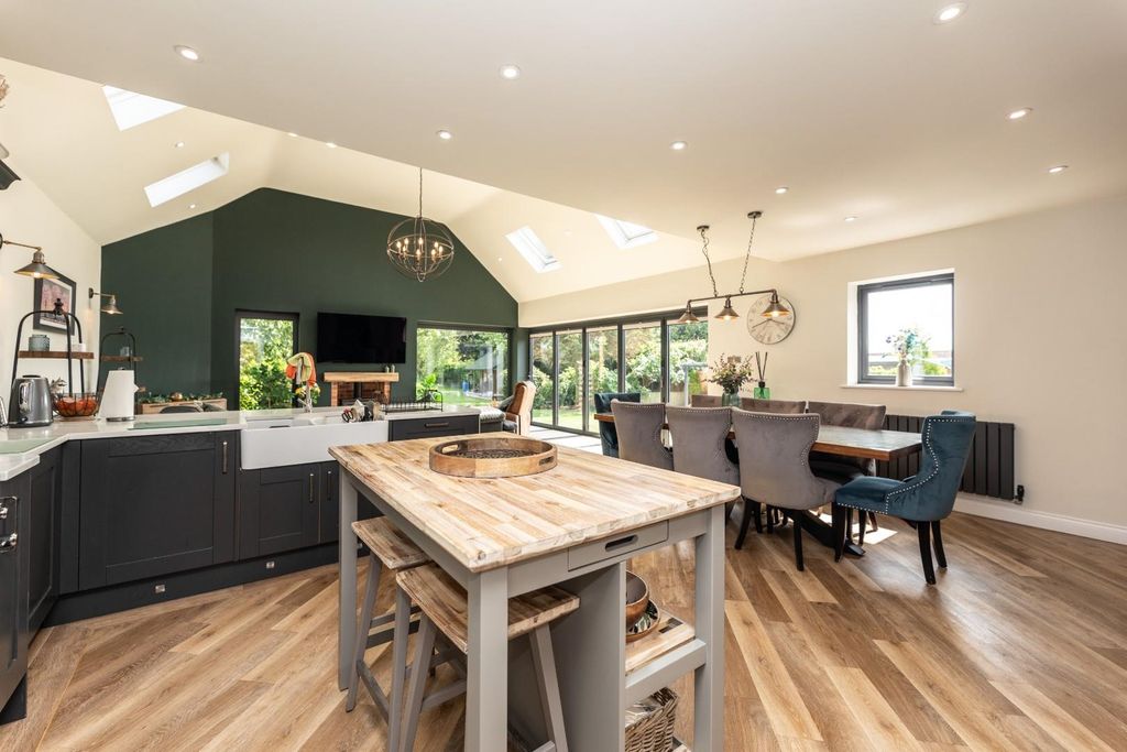 Property photo 2 of 35 5C5A7475.Jpg
