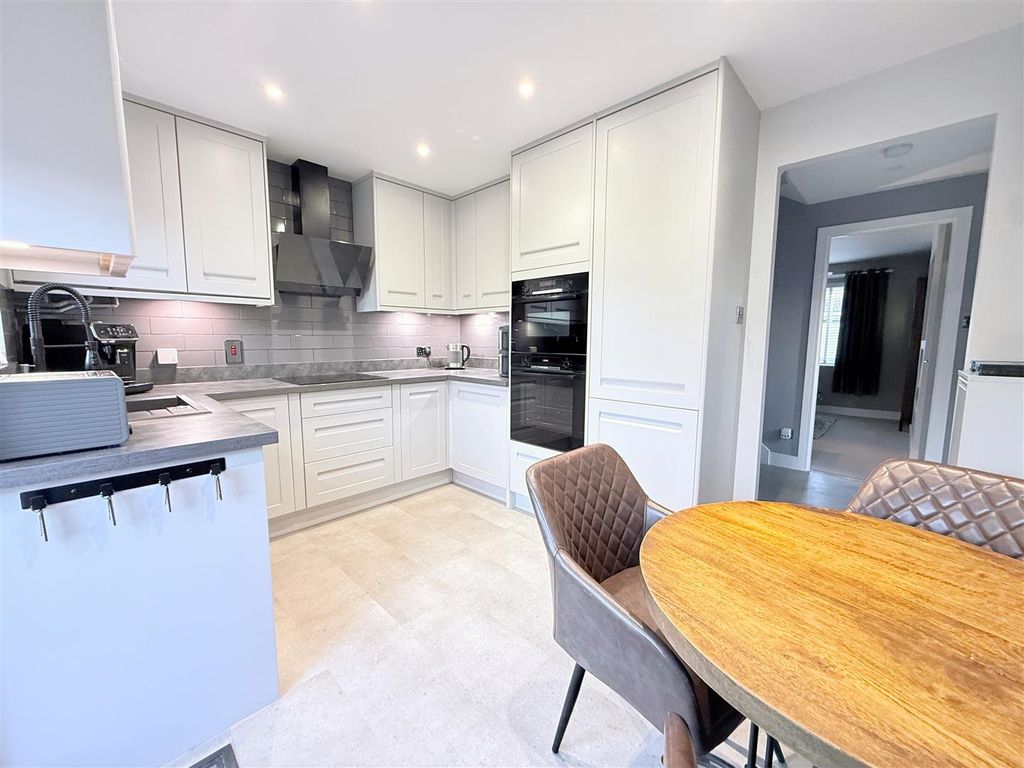 Property photo 2 of 22 Img_9595.Jpg