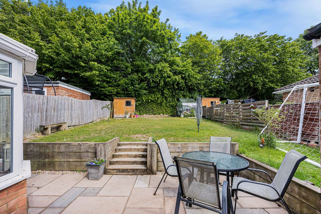 Property photo 2 of 15