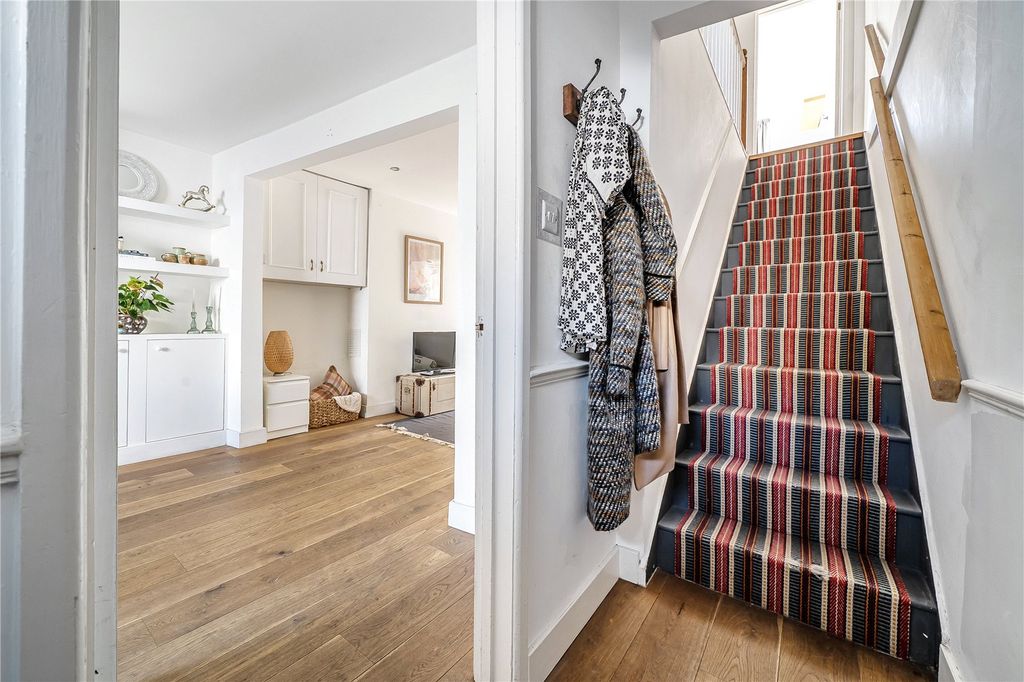 Property photo 3 of 21 Picture No. 27