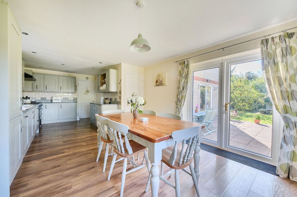 Additional image 6 of 4 bed detached house for saleThe Laurels, Beanacre, Melksham SN12