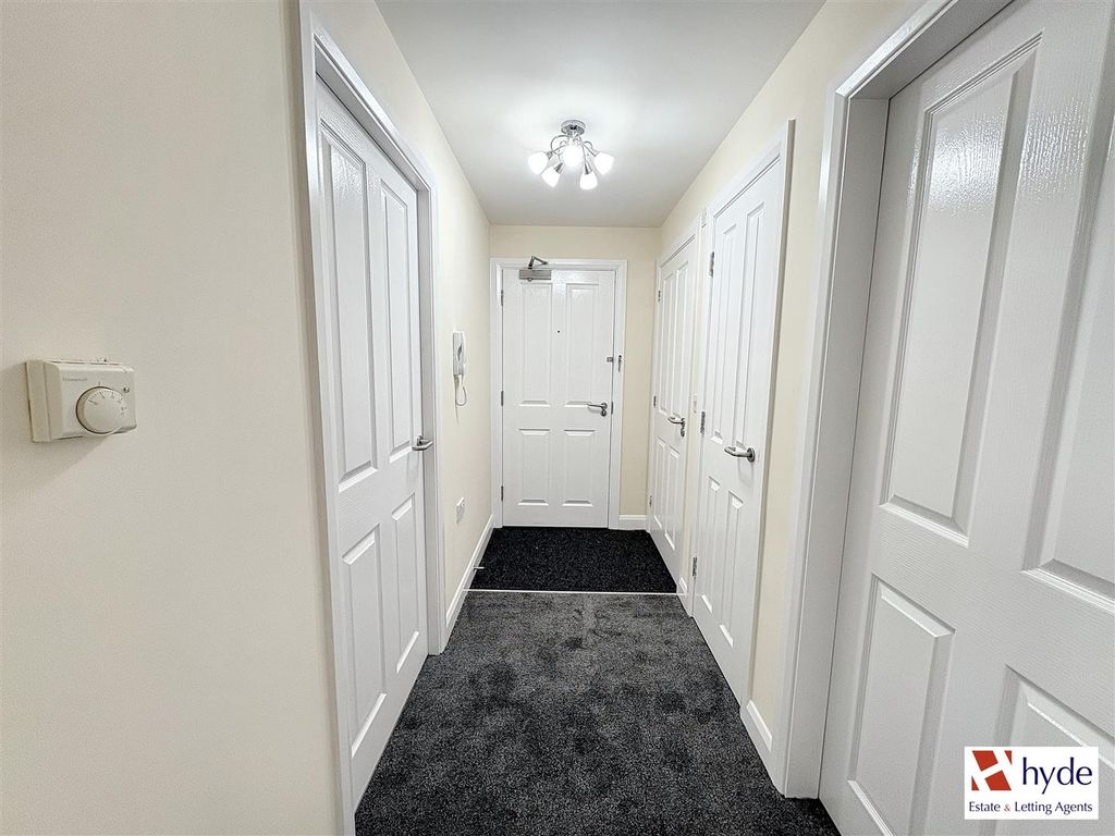 Property photo 3 of 13 Img_2590.Jpg