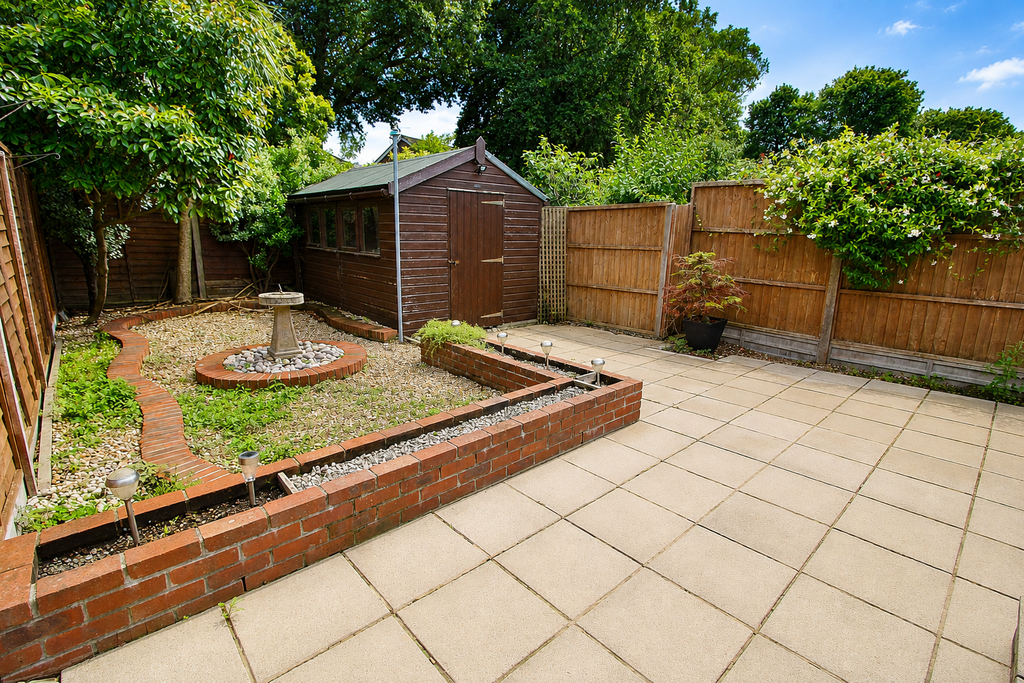 Property photo 2 of 12