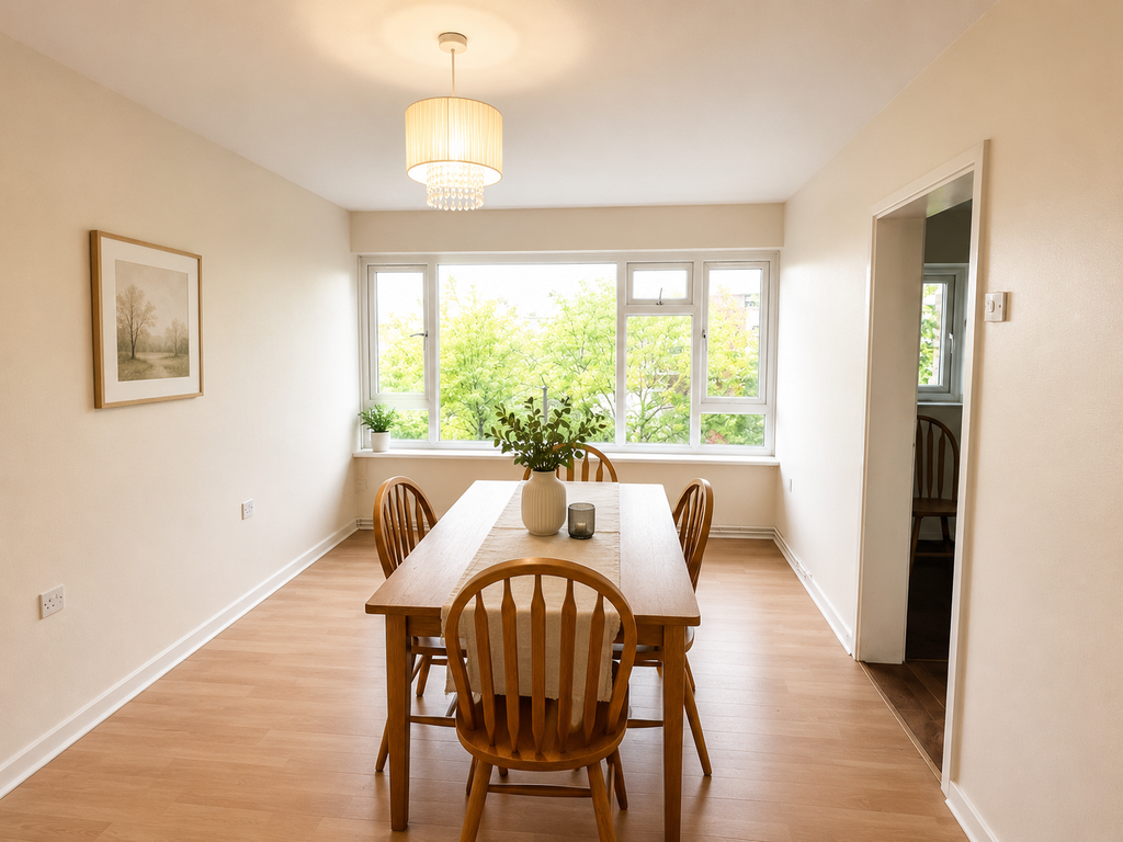 Property photo 1 of 3