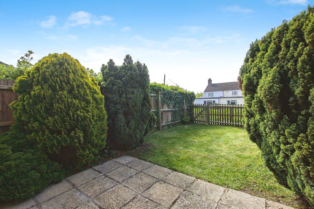 Property photo 3 of 18 Photography