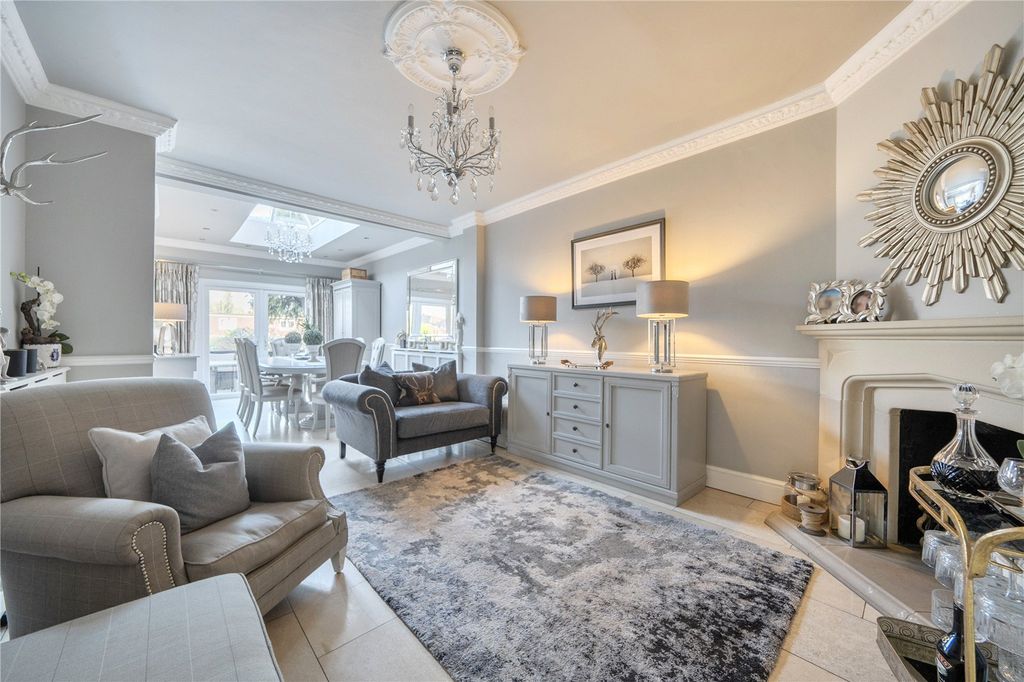 Property photo 3 of 35 Picture No. 20