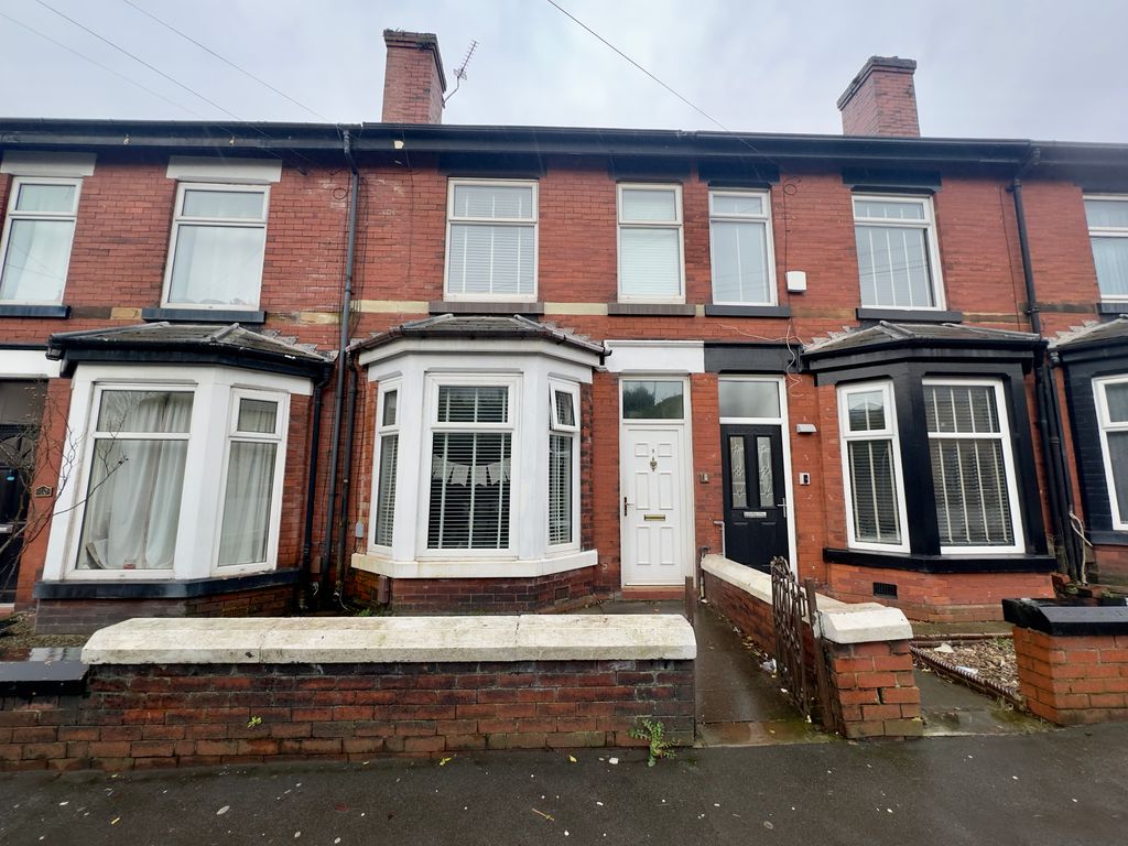 Property photo 1 of 16