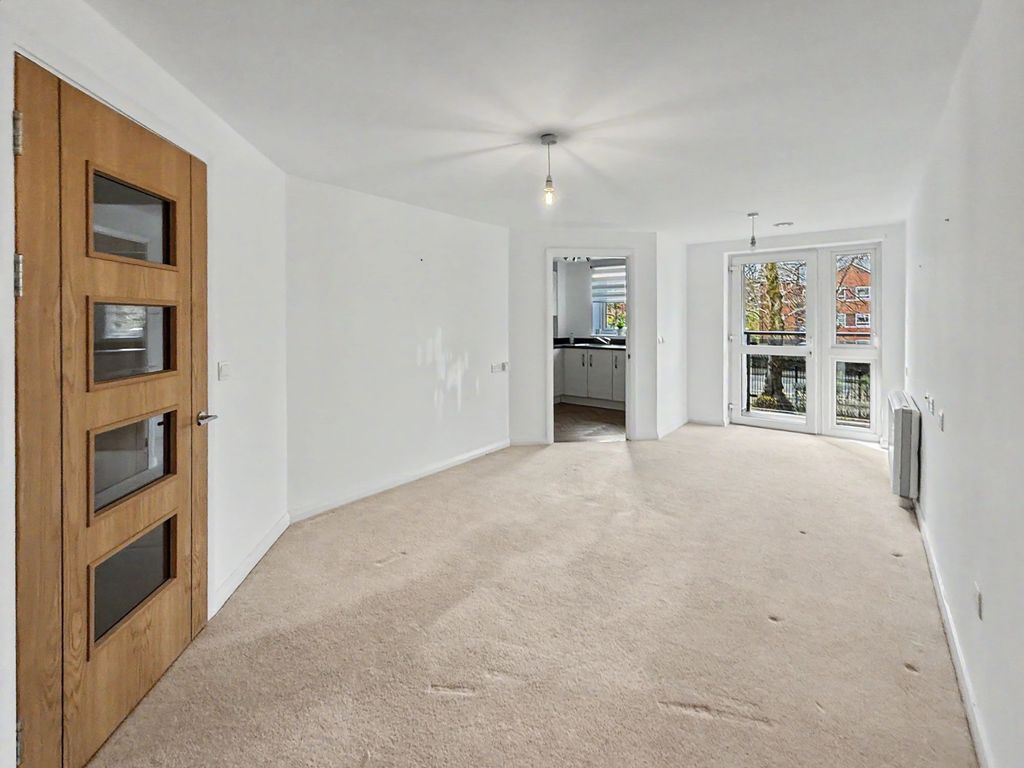 Property photo 3 of 24