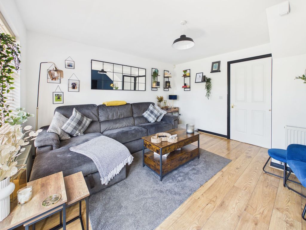 Property photo 3 of 14 Lounge/Dining Room