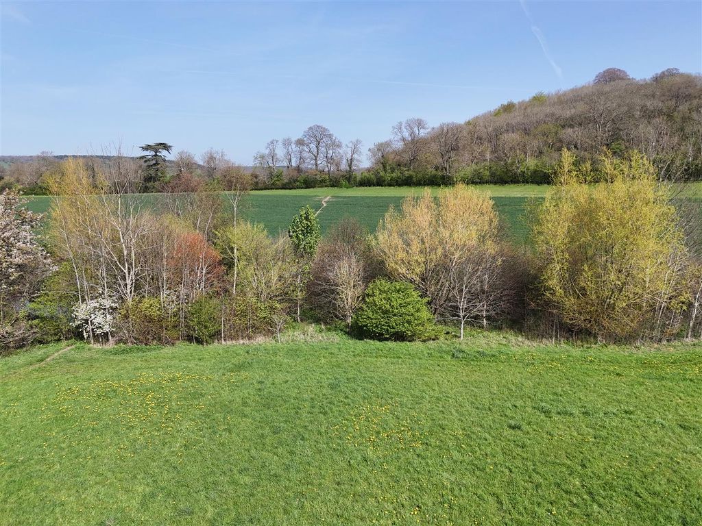 Property photo 3 of 5 Img 3