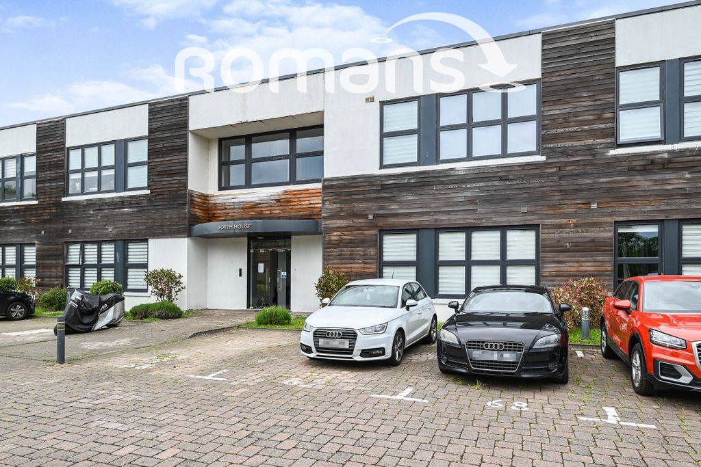 Property photo 1 of 8 Frontview