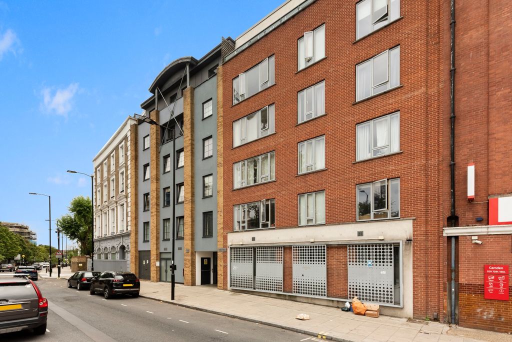 Property photo 1 of 18