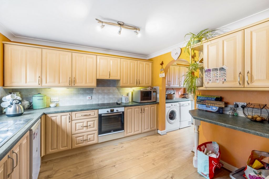 Property photo 2 of 26 Barlubec (Boston)-16