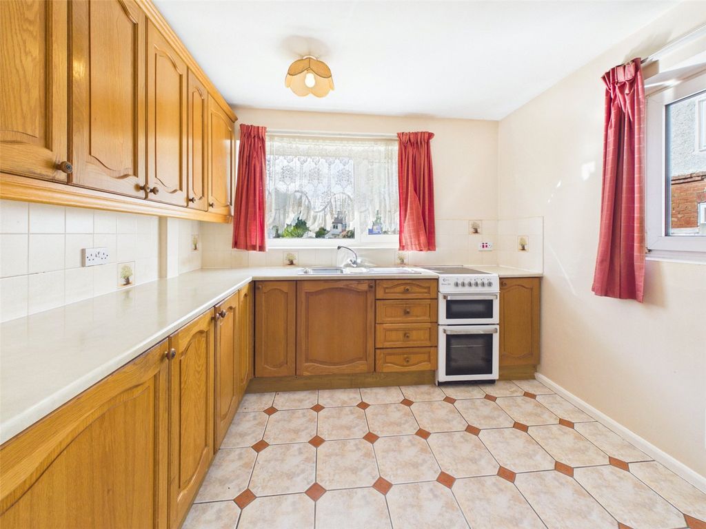 Property photo 3 of 10 Picture No. 04