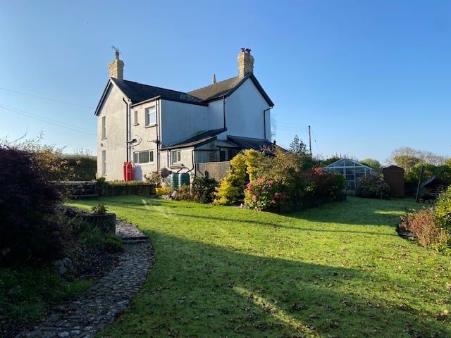 Property photo 2 of 38