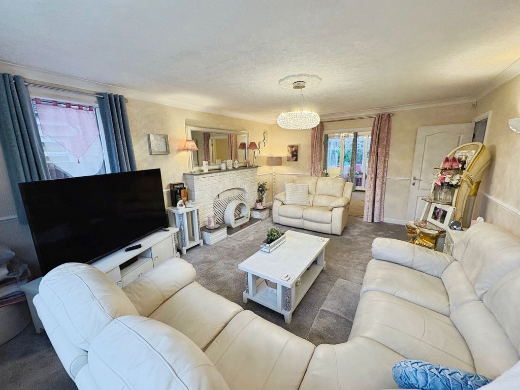 Property photo 3 of 23 470938d7-Img_8248